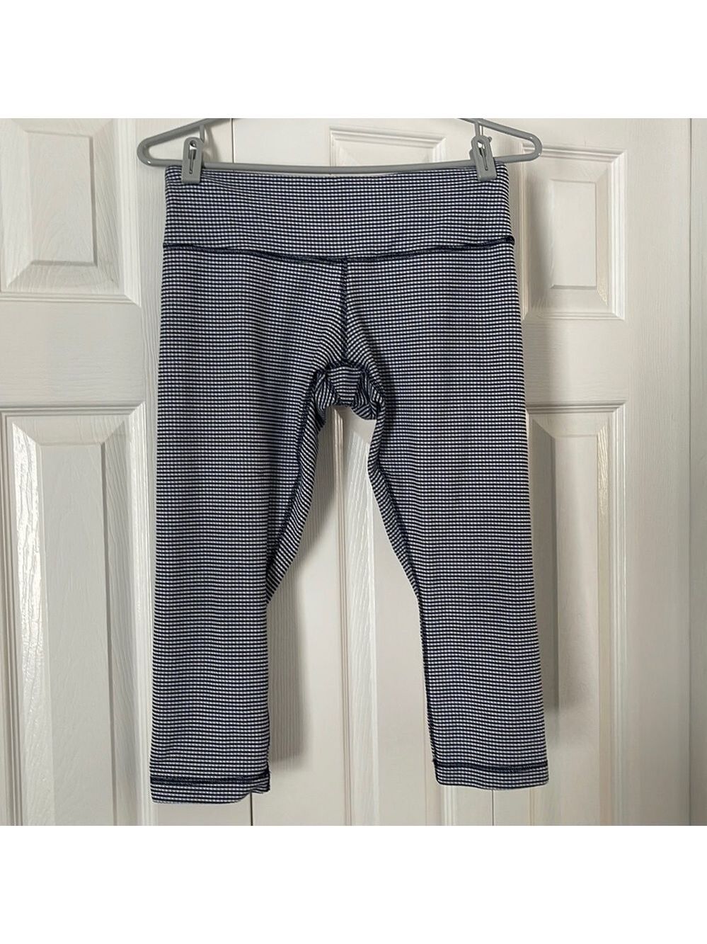 Lululemon Capris Size 8🥰🥰❤️‍🔥❤️‍🔥
